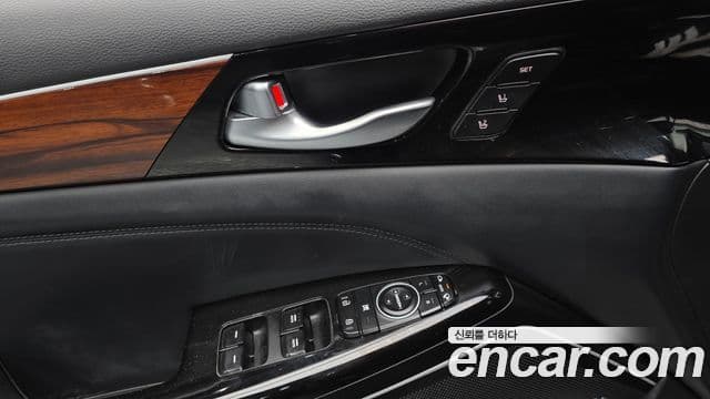 2016 Kia (Киа) All New K7 — миниатюра 10