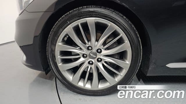 2018 Genesis G80