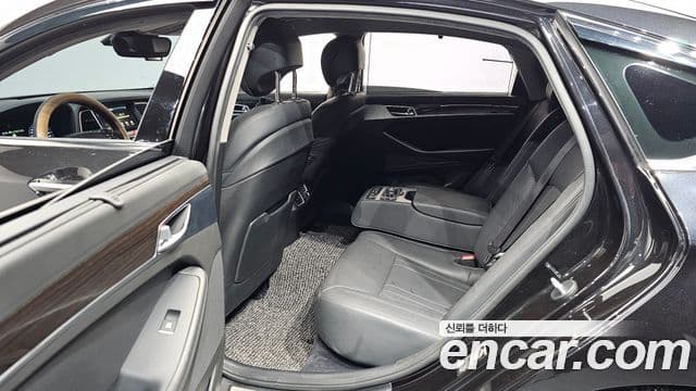 2018 Genesis G80 — миниатюра 10