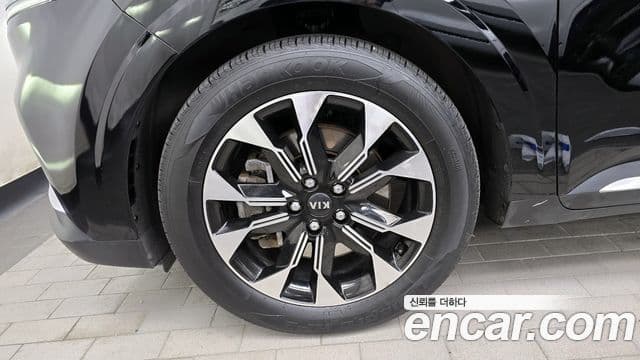 2021 Kia (Киа) Carnival 4th Gen — миниатюра 3