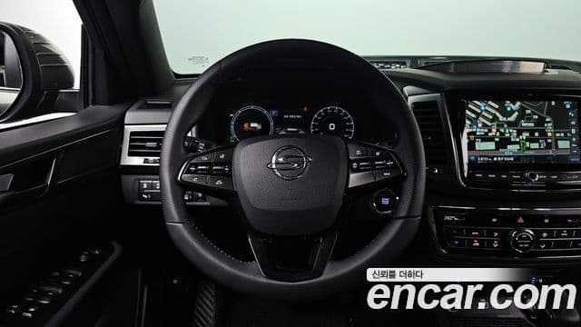 2022 SsangYong The New 렉스턴 스포츠 칸 — миниатюра 9