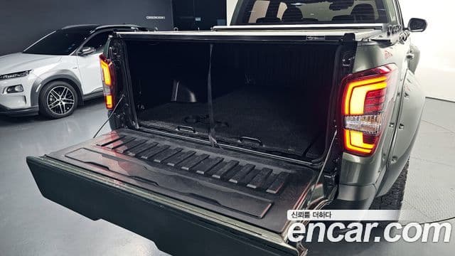 2022 SsangYong The New 렉스턴 스포츠 칸 — миниатюра 7
