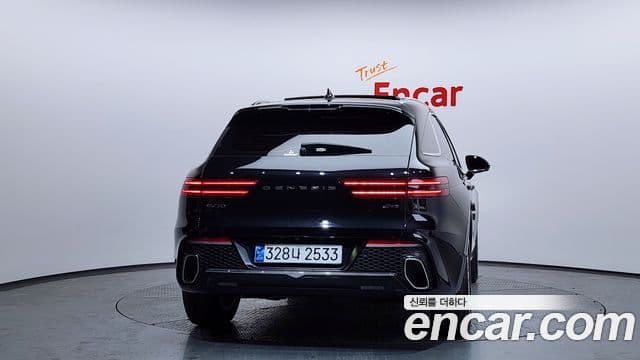 2023 Genesis GV70 — миниатюра 3