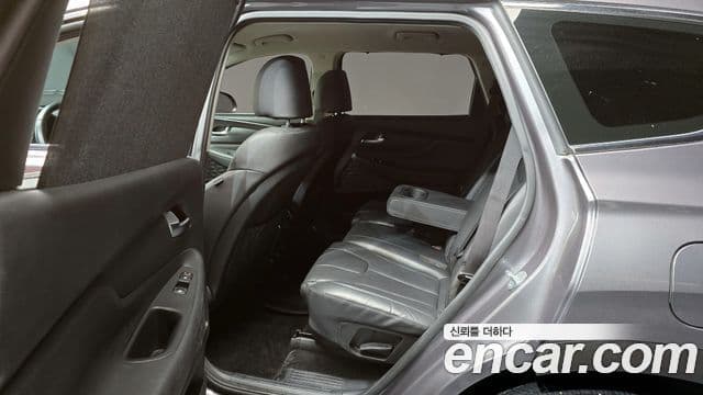 2022 Hyundai (Хёндэ) The New Santa Fe — миниатюра 7