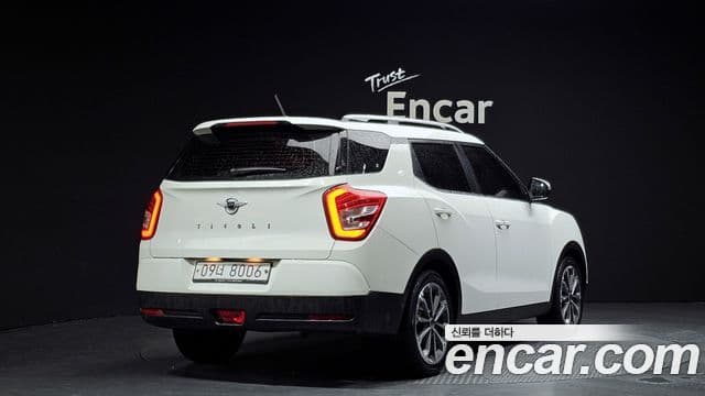 2018 SsangYong Tivoli Air — миниатюра 3
