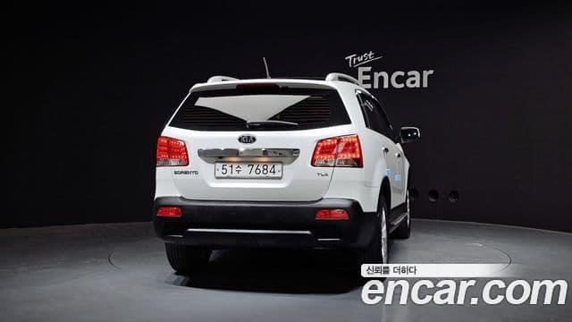 2011 Kia (Киа) Sorento R — миниатюра 3