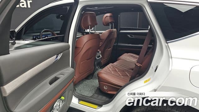 2025 Genesis GV80 — миниатюра 9
