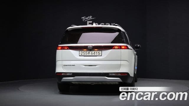 2021 Kia (Киа) Carnival 4th Gen — миниатюра 10