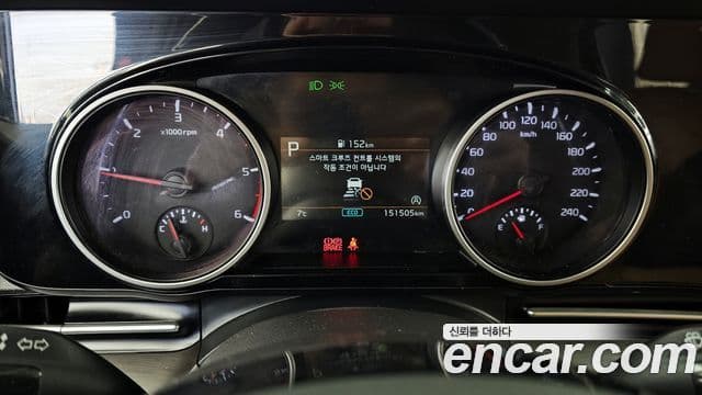 2021 Kia (Киа) Carnival 4th Gen — миниатюра 4
