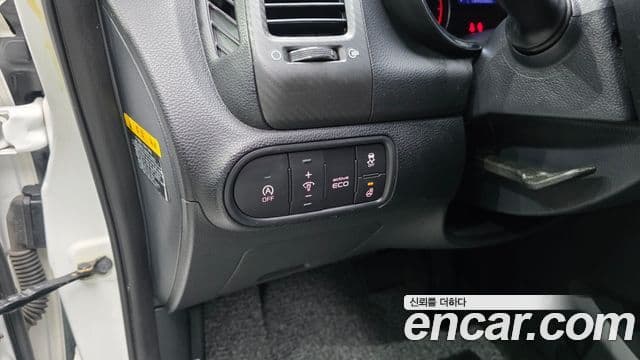 2015 Kia (Киа) K3 — миниатюра 3