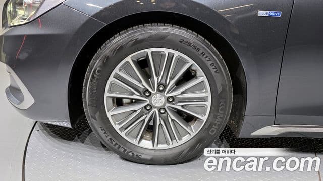 2018 Hyundai (Хёндэ) Grandeur IG Hybrid — миниатюра 4
