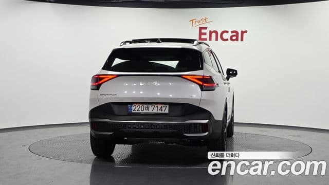 2023 Kia (Киа) Sportage 5세대 Hybrid — миниатюра 4