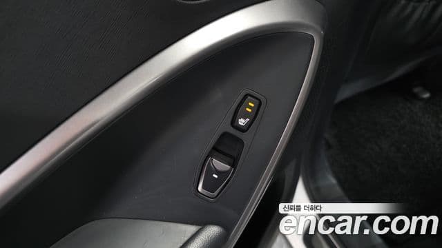 2013 Hyundai (Хёндэ) Santa Fe DM — миниатюра 7