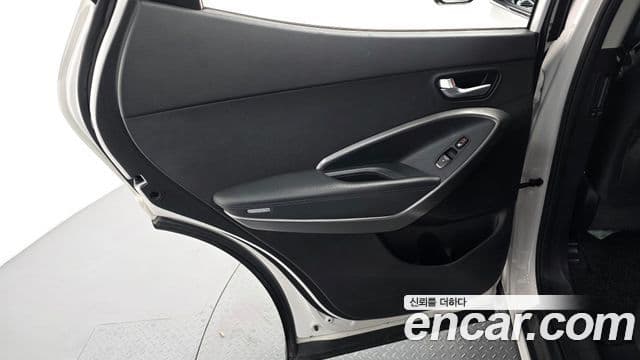 2013 Hyundai (Хёндэ) Santa Fe DM — миниатюра 8