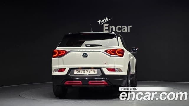 2021 SsangYong 뷰티풀 코란도 — миниатюра 5