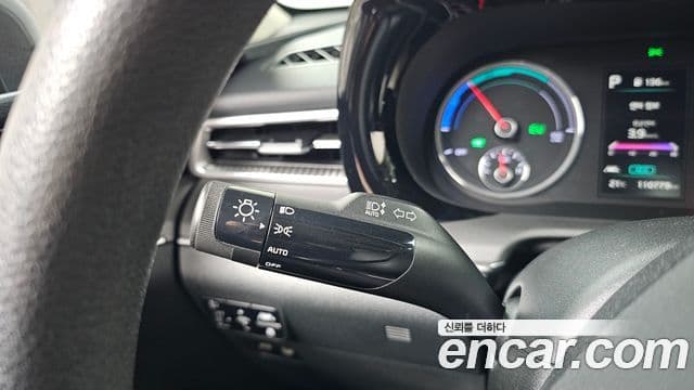 2020 Kia (Киа) K5 Hybrid 3rd Gen — миниатюра 6