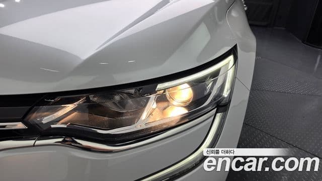 2016 Renault Korea SM6 — миниатюра 5