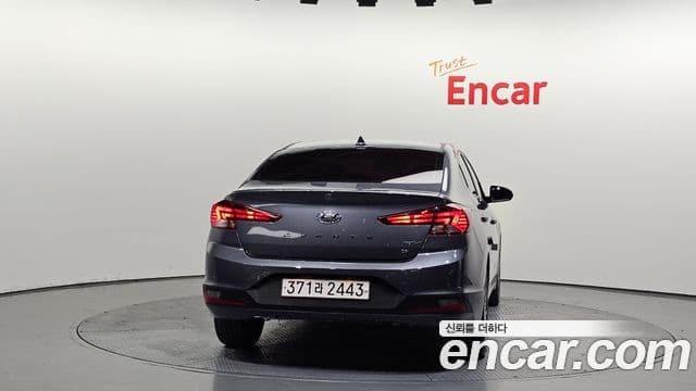 2020 Hyundai (Хёндэ) The New Avante AD — миниатюра 9