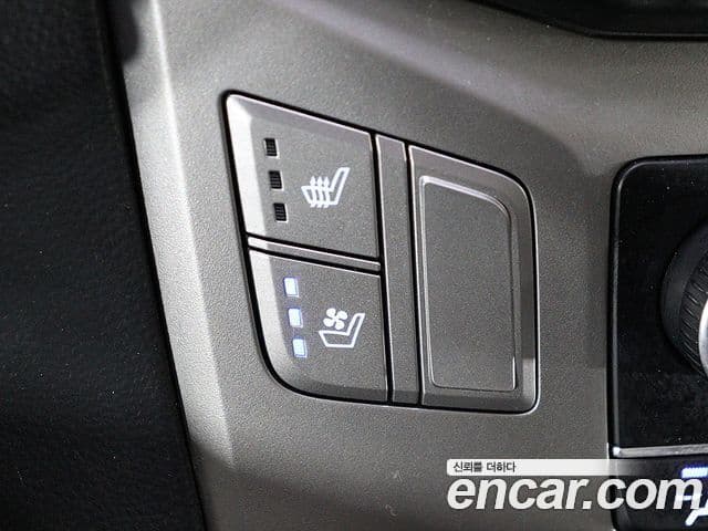 2018 Hyundai (Хёндэ) The New Grand Starex — миниатюра 3