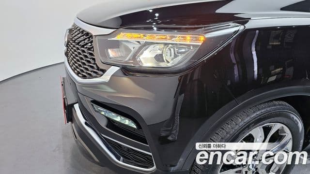 2020 SsangYong G4 렉스턴 — миниатюра 5