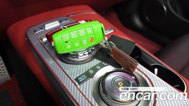 2021 Genesis GV70 — миниатюра 5
