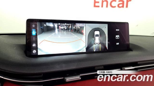 2021 Genesis GV70 — миниатюра 4