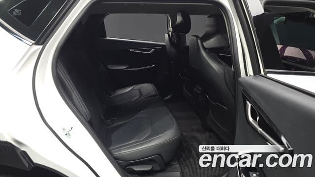 2022 Kia (Киа) EV6 — миниатюра 6