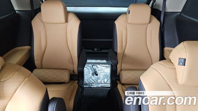 2023 Kia (Киа) Carnival 4th Gen — миниатюра 10