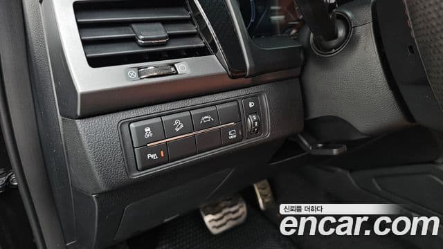 2022 SsangYong The New 렉스턴 스포츠 칸 — миниатюра 8