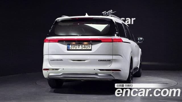 2021 Kia (Киа) Carnival 4th Gen — миниатюра 4