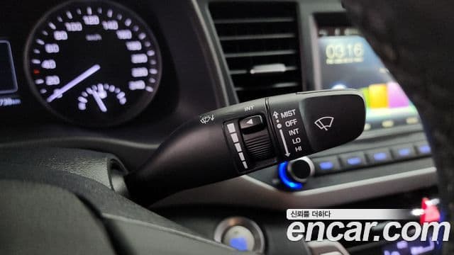 2016 Hyundai (Хёндэ) Avante AD