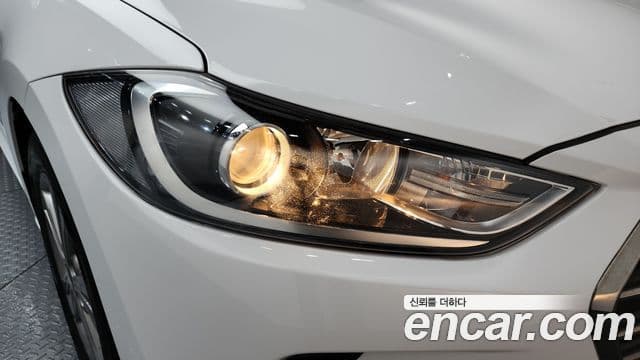 2016 Hyundai (Хёндэ) Avante AD — миниатюра 8