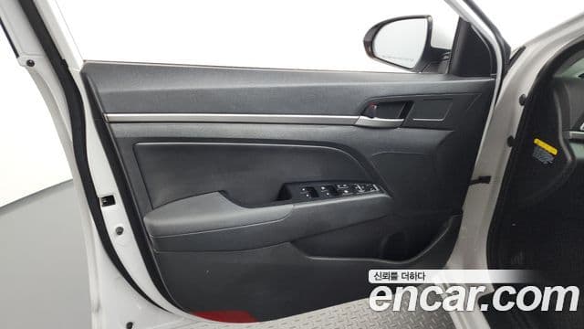2016 Hyundai (Хёндэ) Avante AD — миниатюра 9