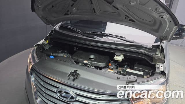 2021 Hyundai (Хёндэ) The New Grand Starex — миниатюра 6