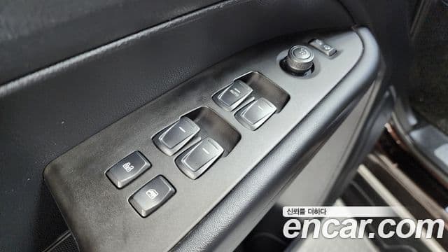 2018 SsangYong 렉스턴 스포츠 — миниатюра 10