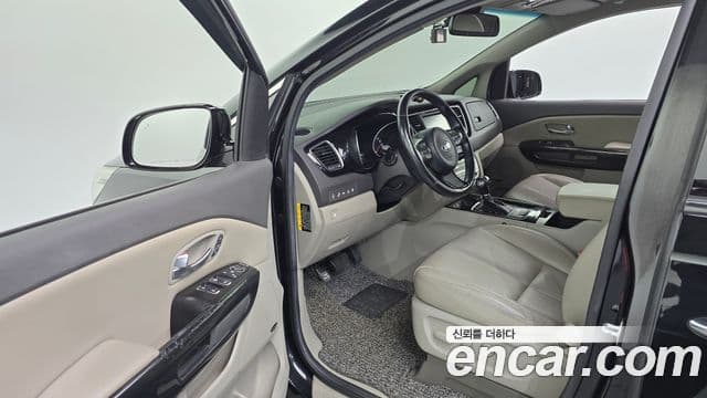 2014 Kia (Киа) All New Carnival — миниатюра 5