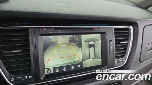 2014 Kia (Киа) All New Carnival — миниатюра 10