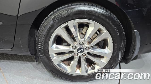 2014 Kia (Киа) All New Carnival — миниатюра 9