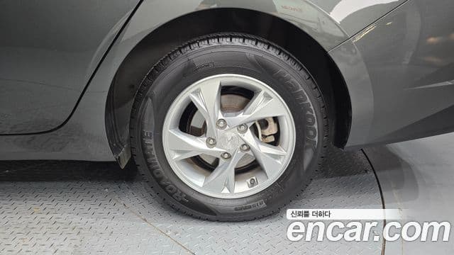 2023 Hyundai (Хёндэ) Avante (CN7) — миниатюра 8