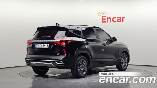 2022 Kia (Киа) Seltos — миниатюра 8
