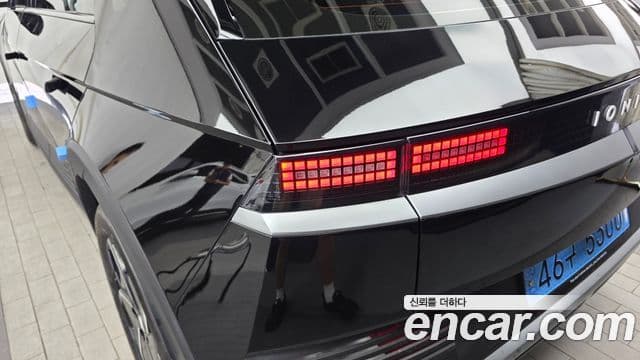 2021 Hyundai (Хёндэ) Ioniq5 — миниатюра 4