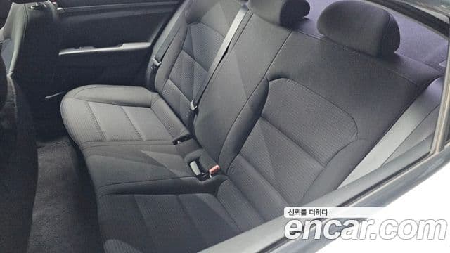 2016 Hyundai (Хёндэ) Avante AD — миниатюра 10
