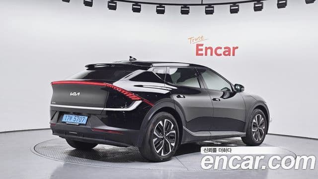 2023 Kia (Киа) EV6 — миниатюра 5