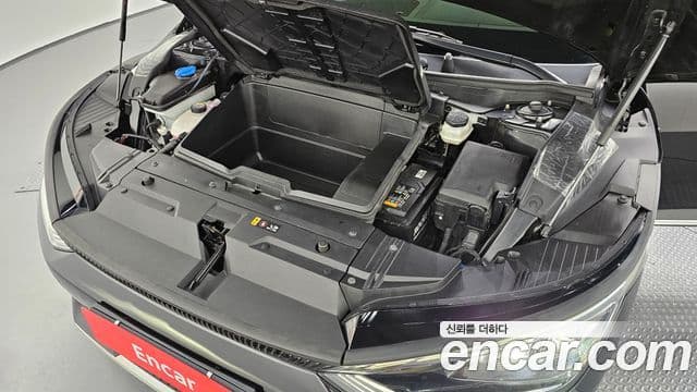 2023 Kia (Киа) EV6 — миниатюра 6