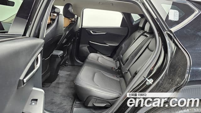 2023 Kia (Киа) EV6 — миниатюра 8