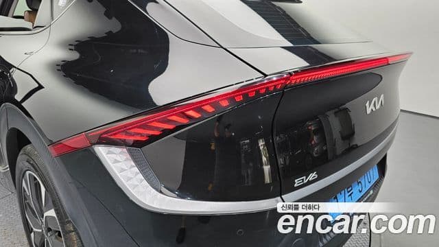 2023 Kia (Киа) EV6 — миниатюра 3