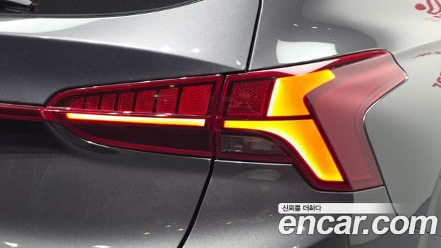 2020 Hyundai (Хёндэ) The New Santa Fe — миниатюра 8