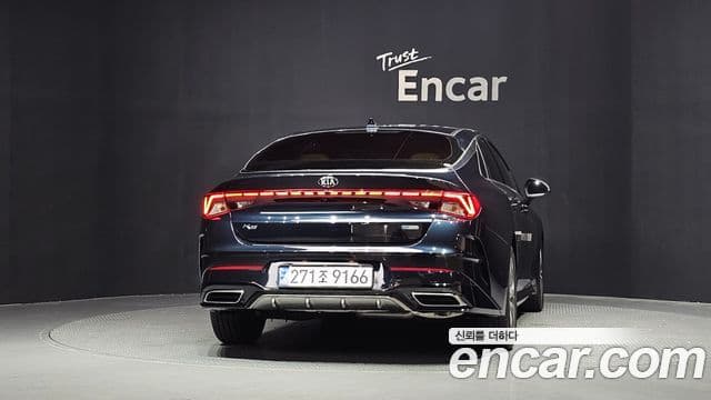 2020 Kia (Киа) K5 Hybrid 3rd Gen — миниатюра 5