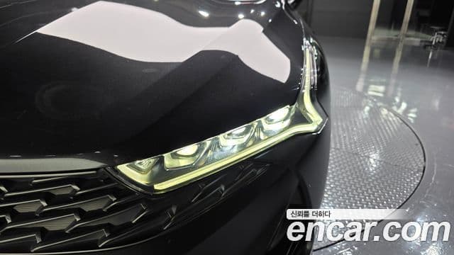 2021 Kia (Киа) K5 3rd Gen — миниатюра 5