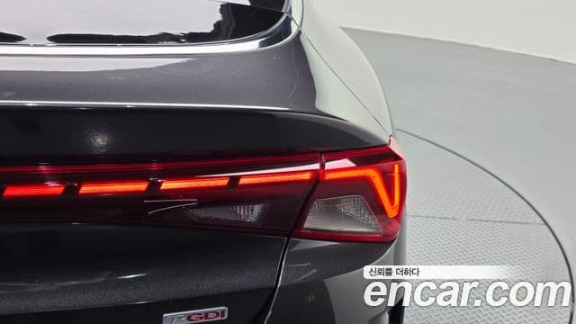 2021 Kia (Киа) K5 3rd Gen — миниатюра 6